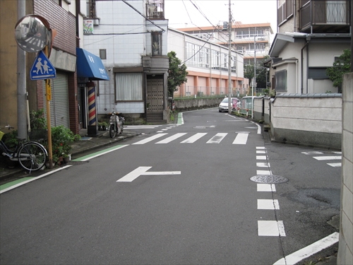 前面道路②_R.JPG