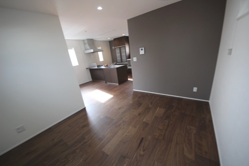 37736 r1.JPG