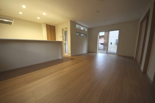 38175 4r1.JPG