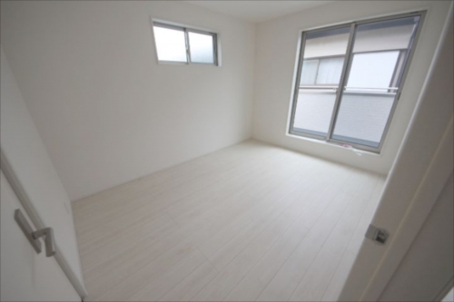 32745r.jpg