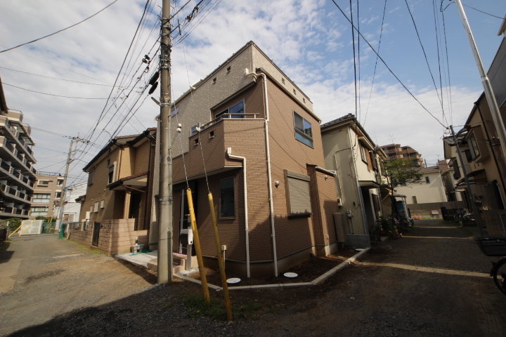 新座市栗原<br />分譲住宅